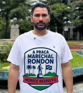 Leia mais sobre o artigo Praça Marechal Rondon Passa por Limpeza Após Pedido do Vereador Marcos Combate.
